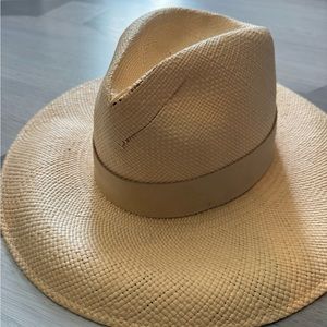 Janessa Leone hat with crack. Ivory. Size Medium.